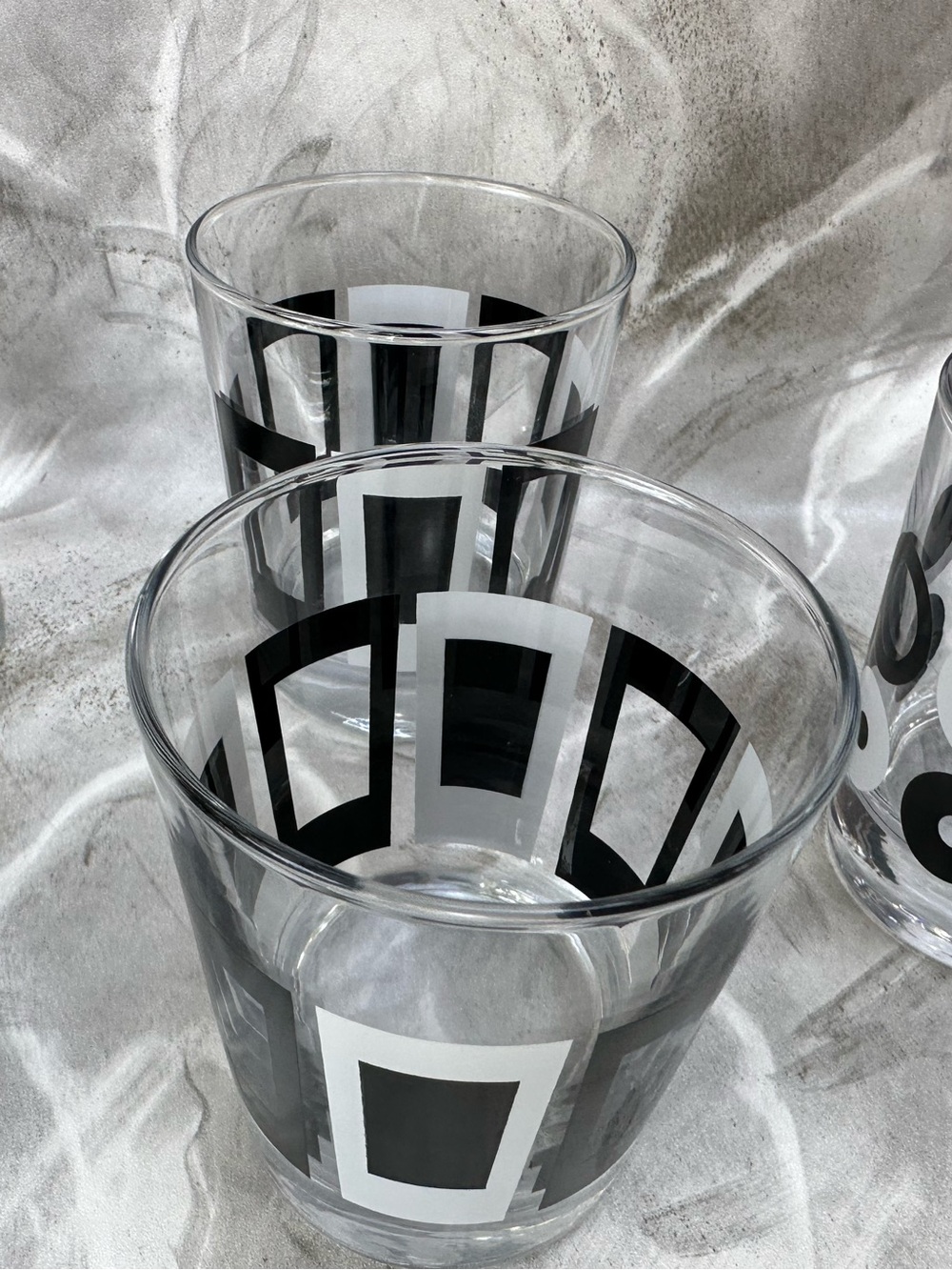Libbey MCM Geometric Rocks glasses - Picture 6 of 15